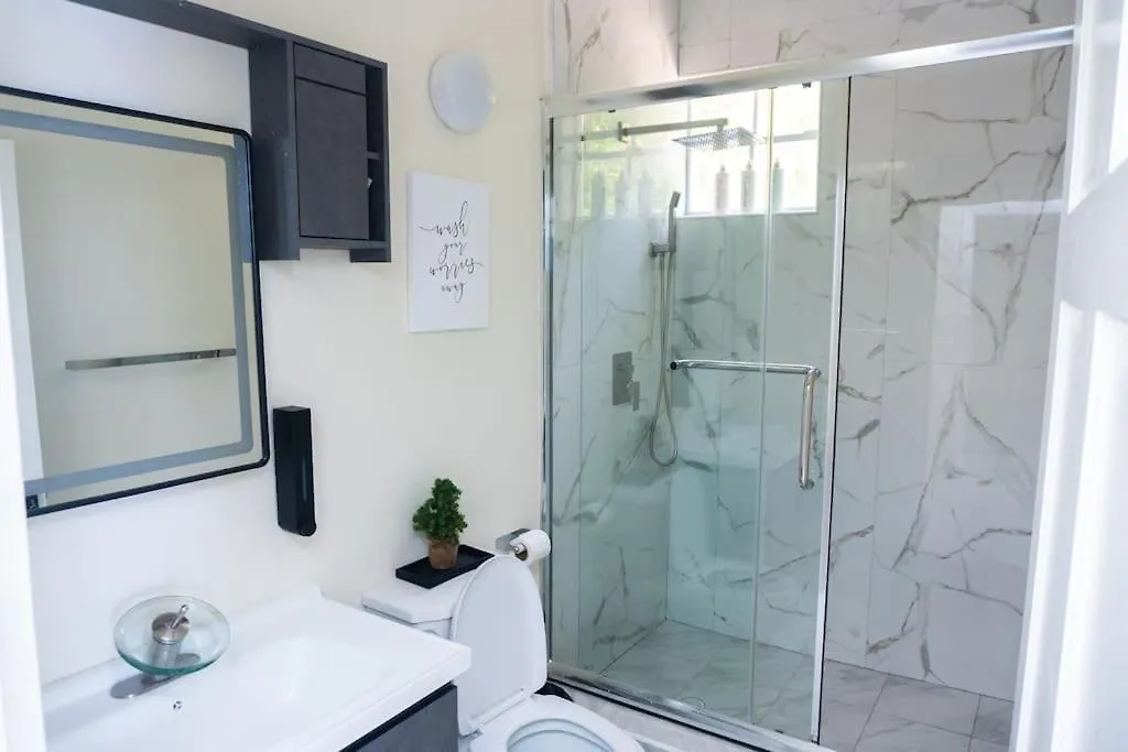 Luxe Jade Diamond Apartment Castries 0*,  Saint Lucia